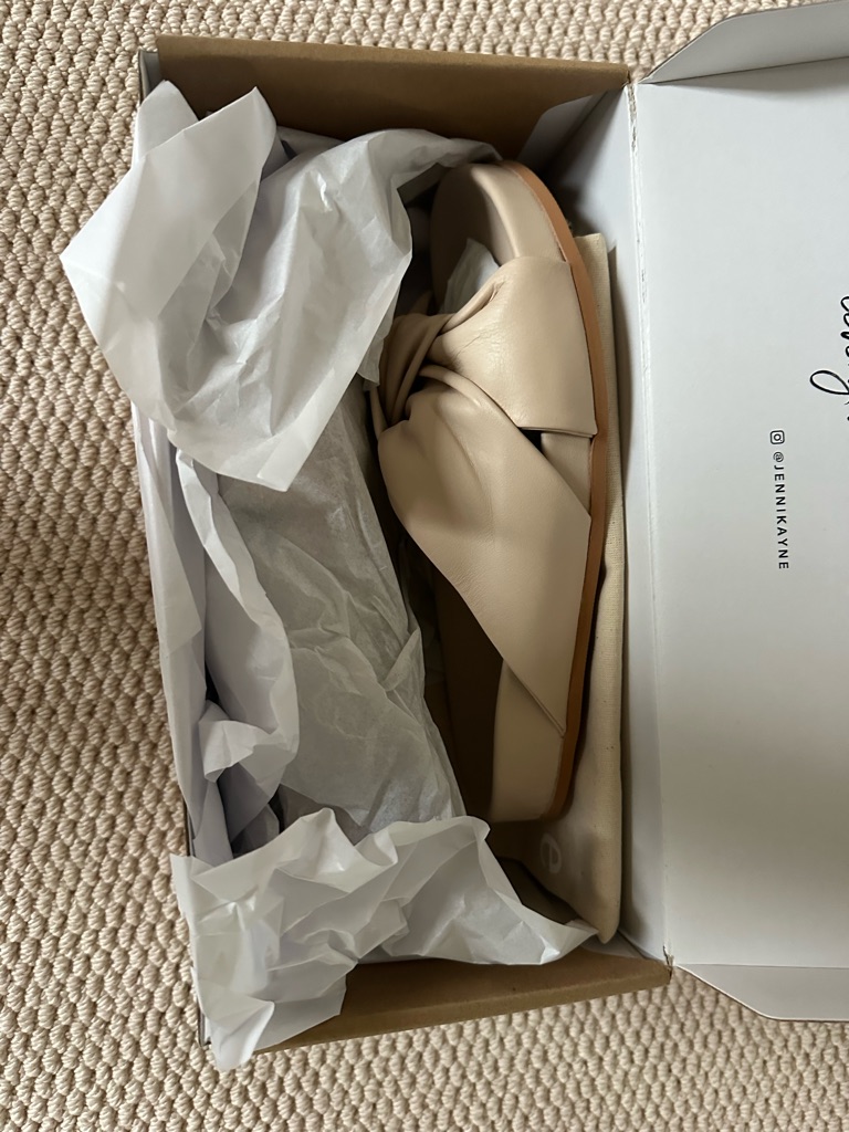 New Jenni Kayne Leather Knot Sandals. Sand. 8/38. New In Box — image 7 of 8
